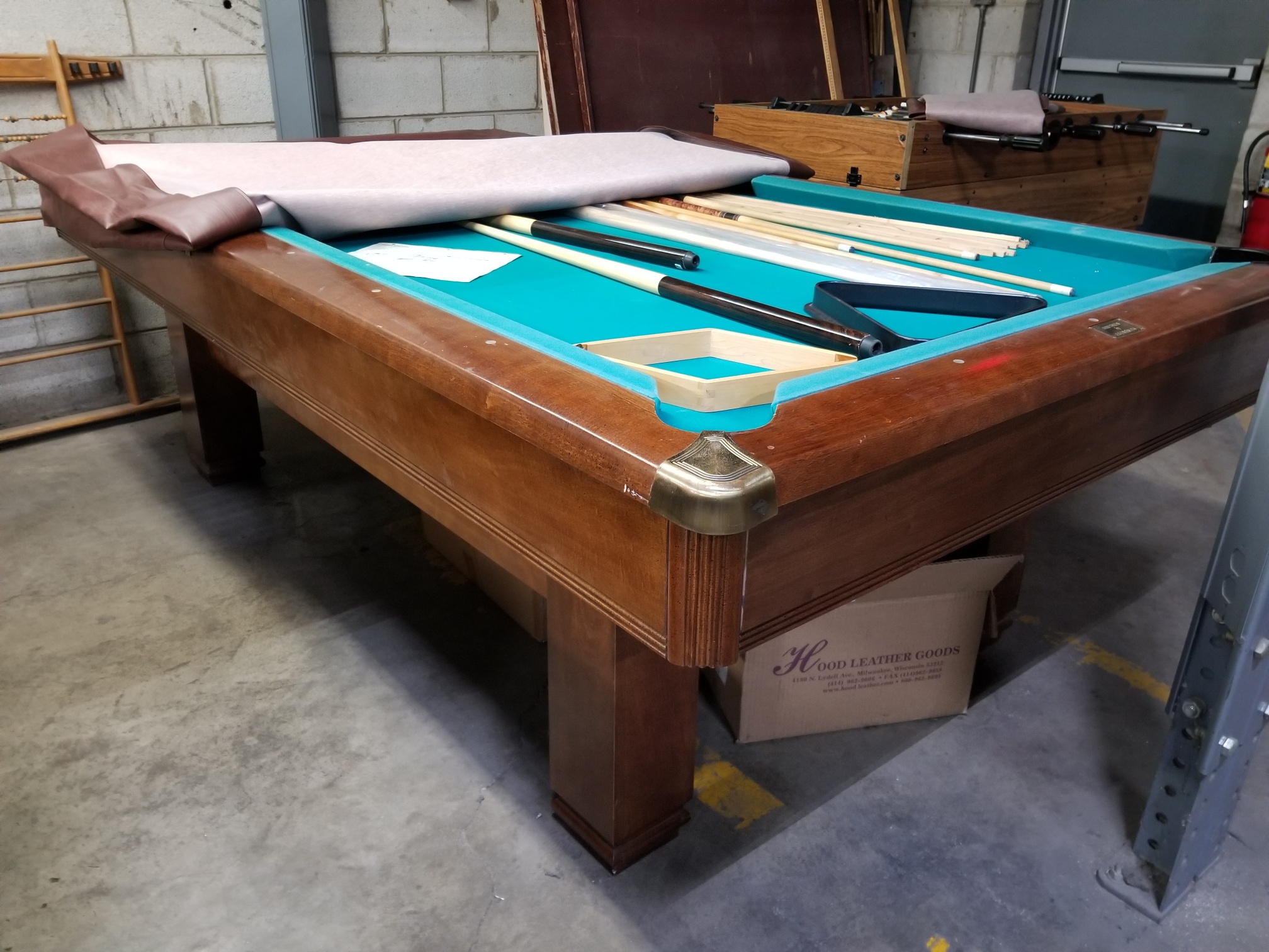 hawthorn brunshwick pool table